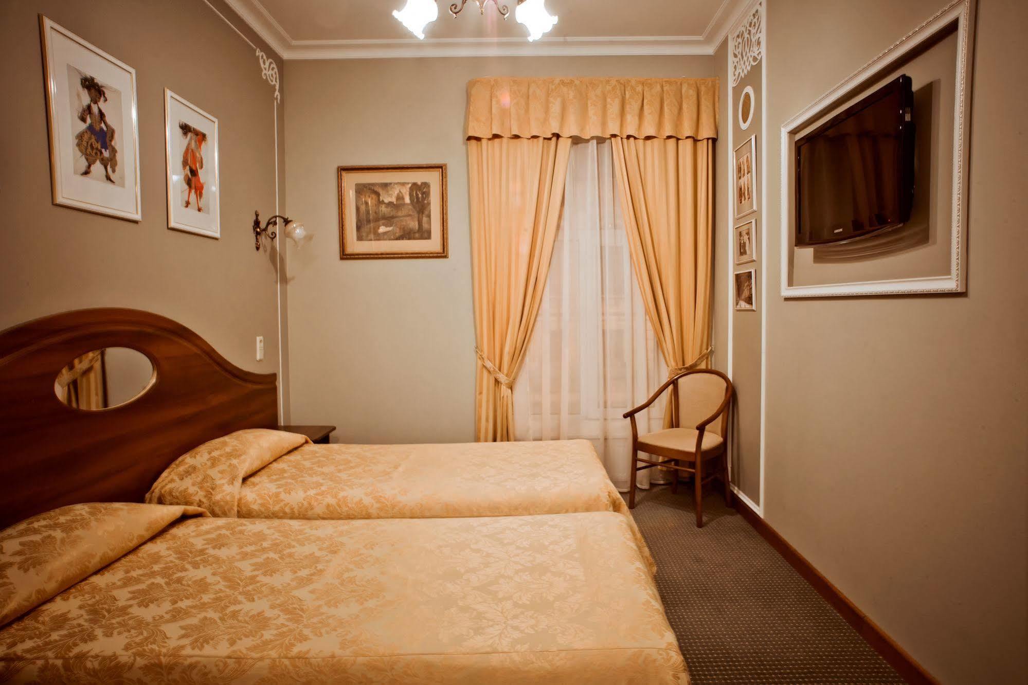 فندق سانت بطرسبرغفي  فندق أولد فيينا المظهر الخارجي الصورة